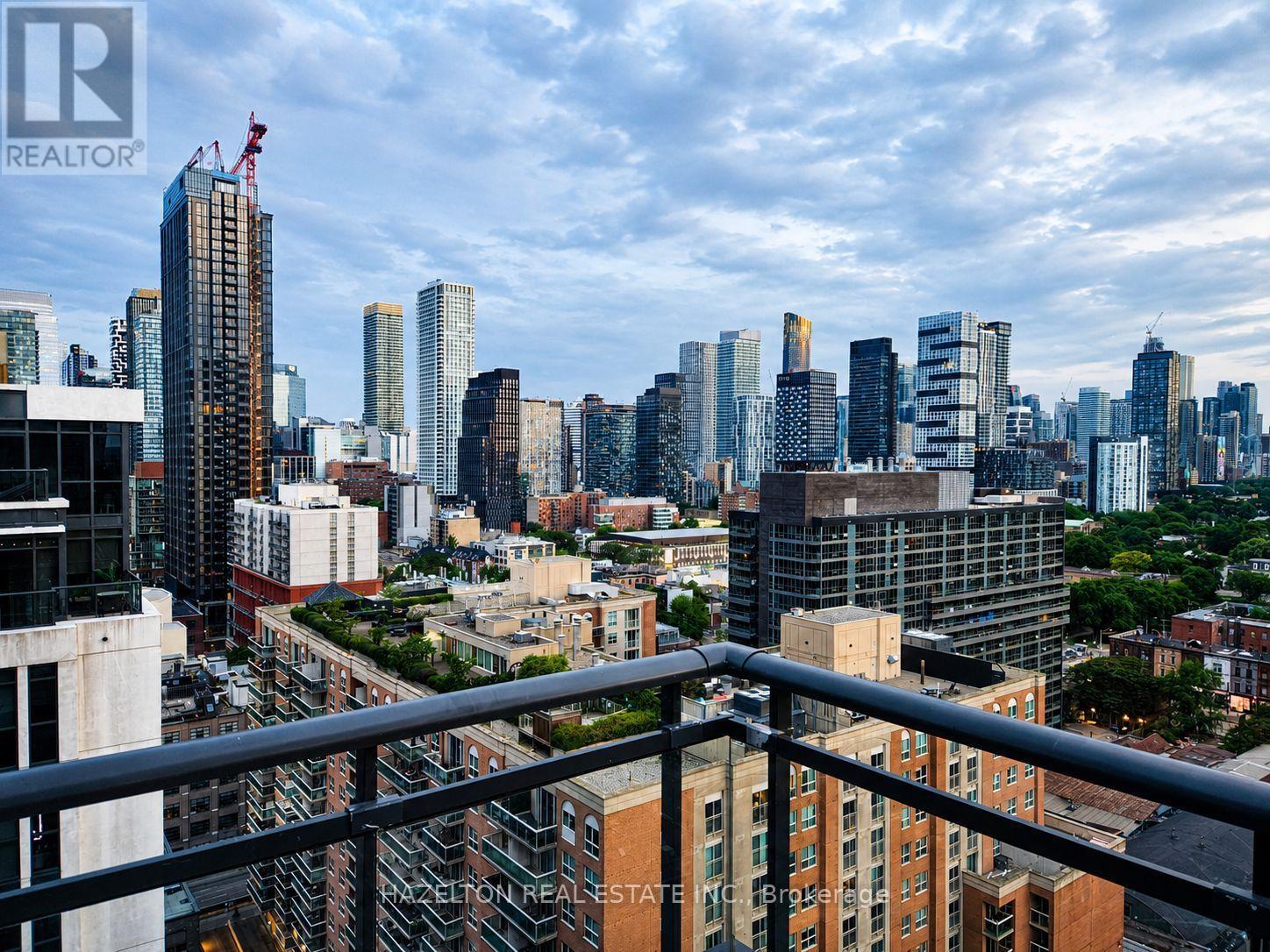 #PH103 460 ADELAIDE STREET E - 27
