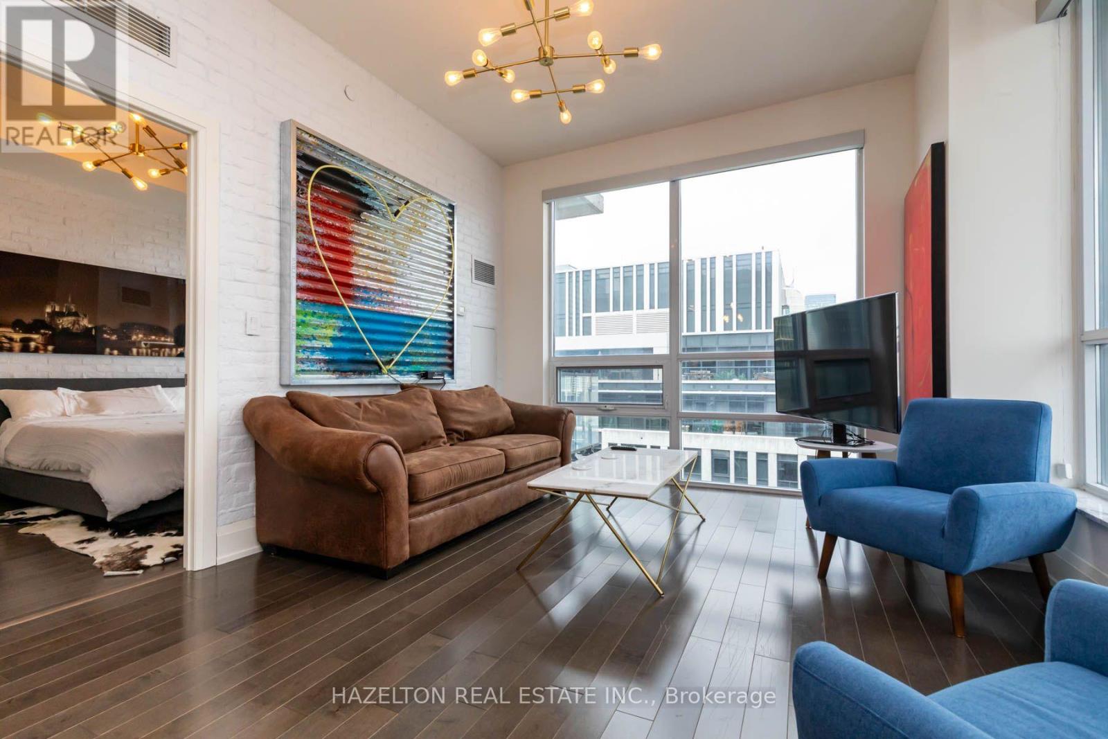 #PH103 460 ADELAIDE STREET E - 5
