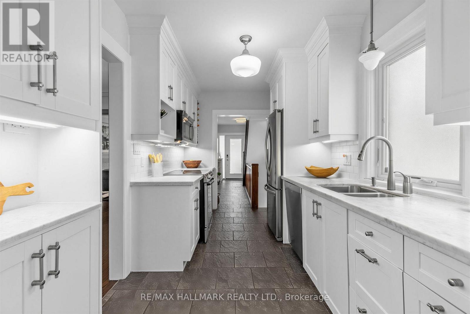 26 MCNAIRN AVENUE - 14