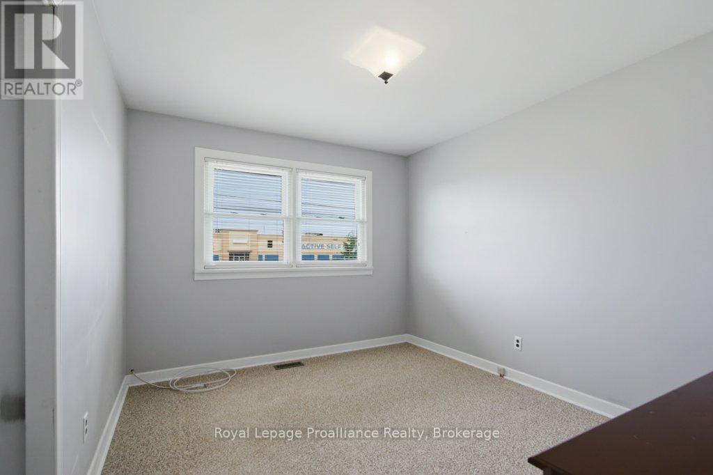 395 SIDNEY STREET - 14