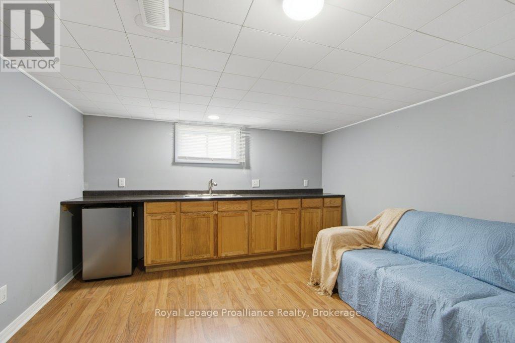 395 SIDNEY STREET - 17