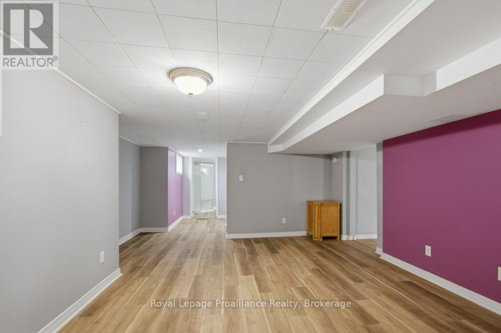 395 SIDNEY STREET - 20