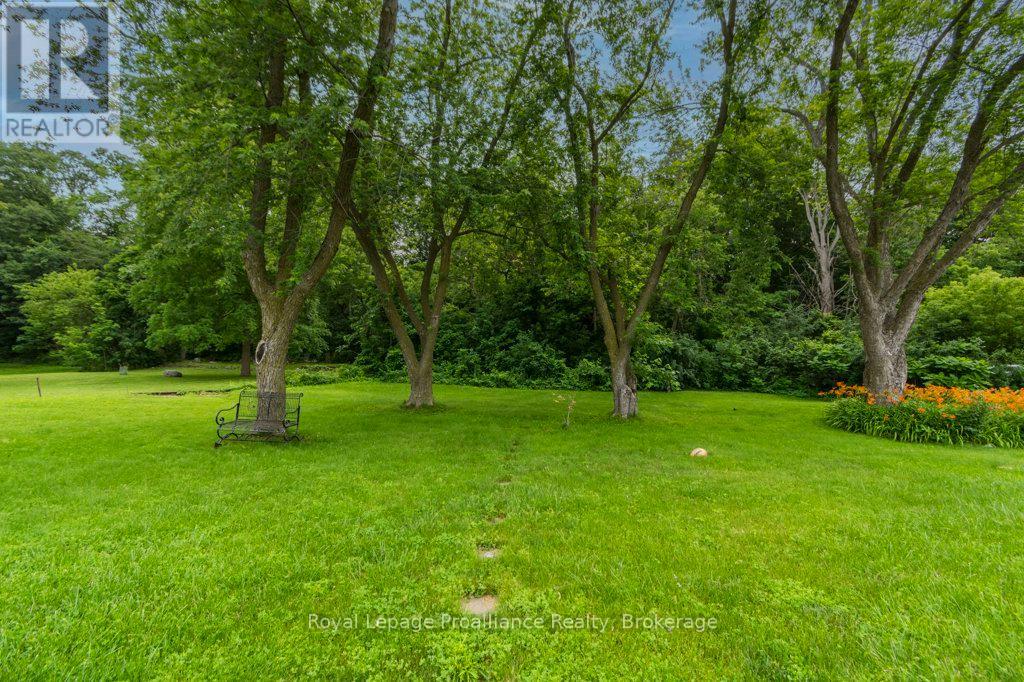 395 SIDNEY STREET - 25