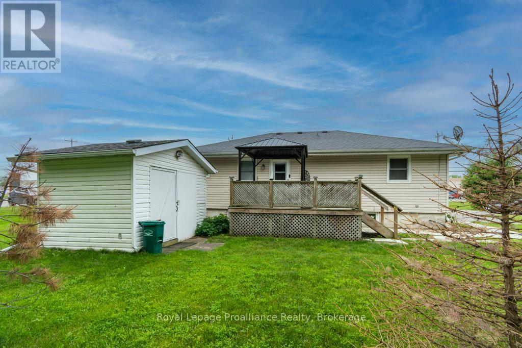 395 SIDNEY STREET - 26