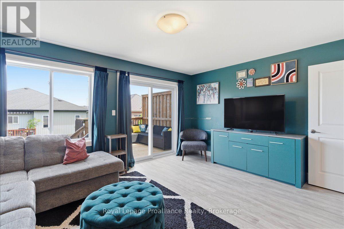 31 DEWAL PLACE - 16