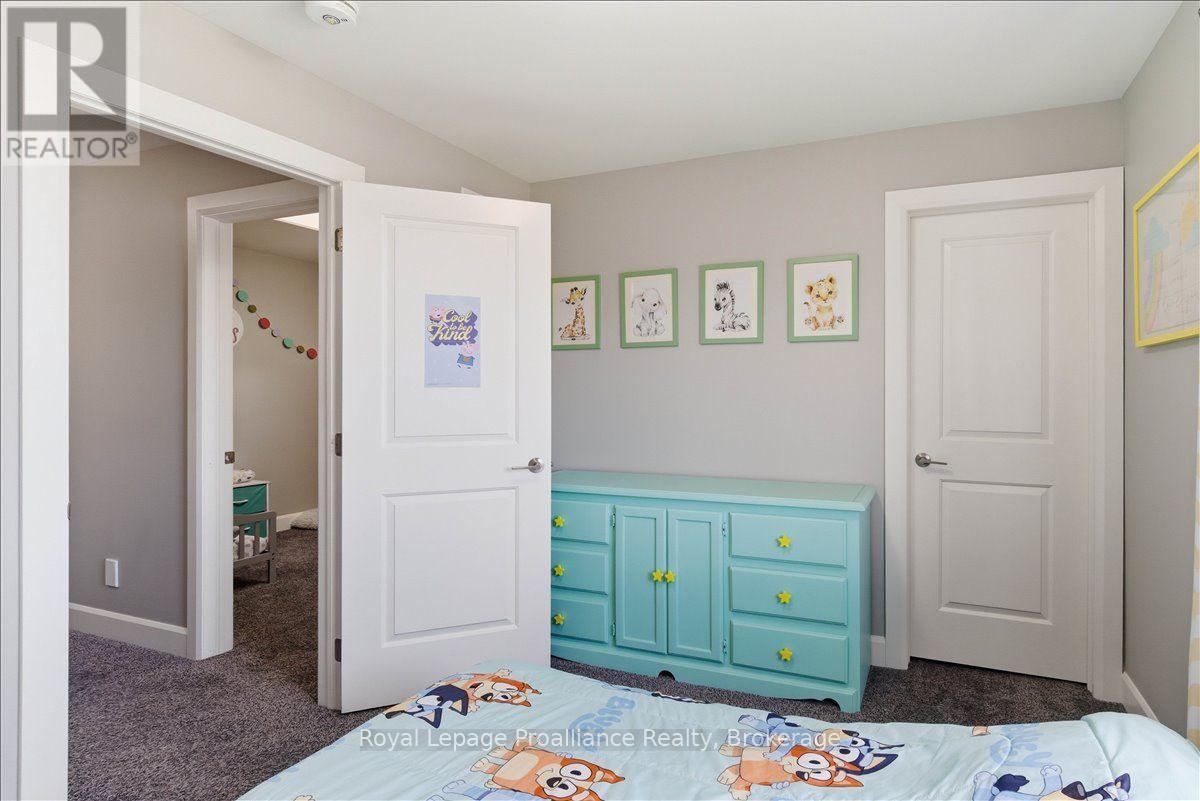 31 DEWAL PLACE - 22