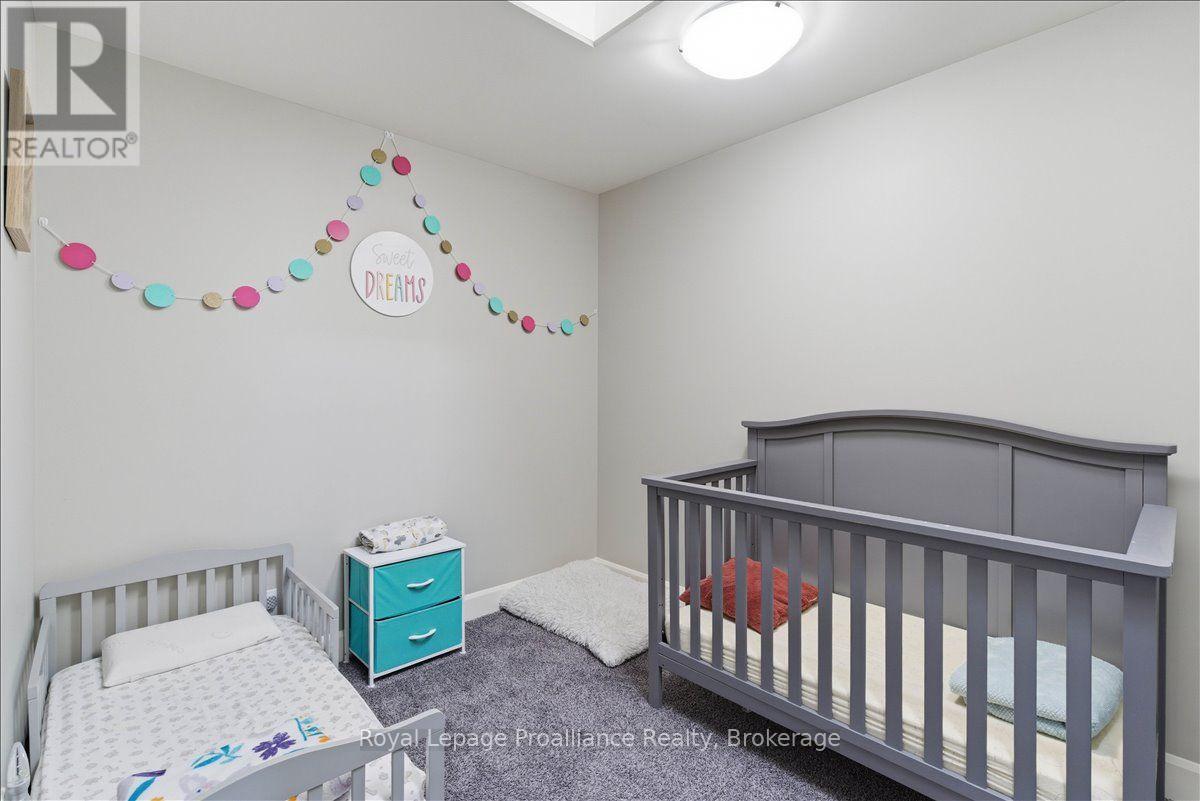 31 DEWAL PLACE - 25