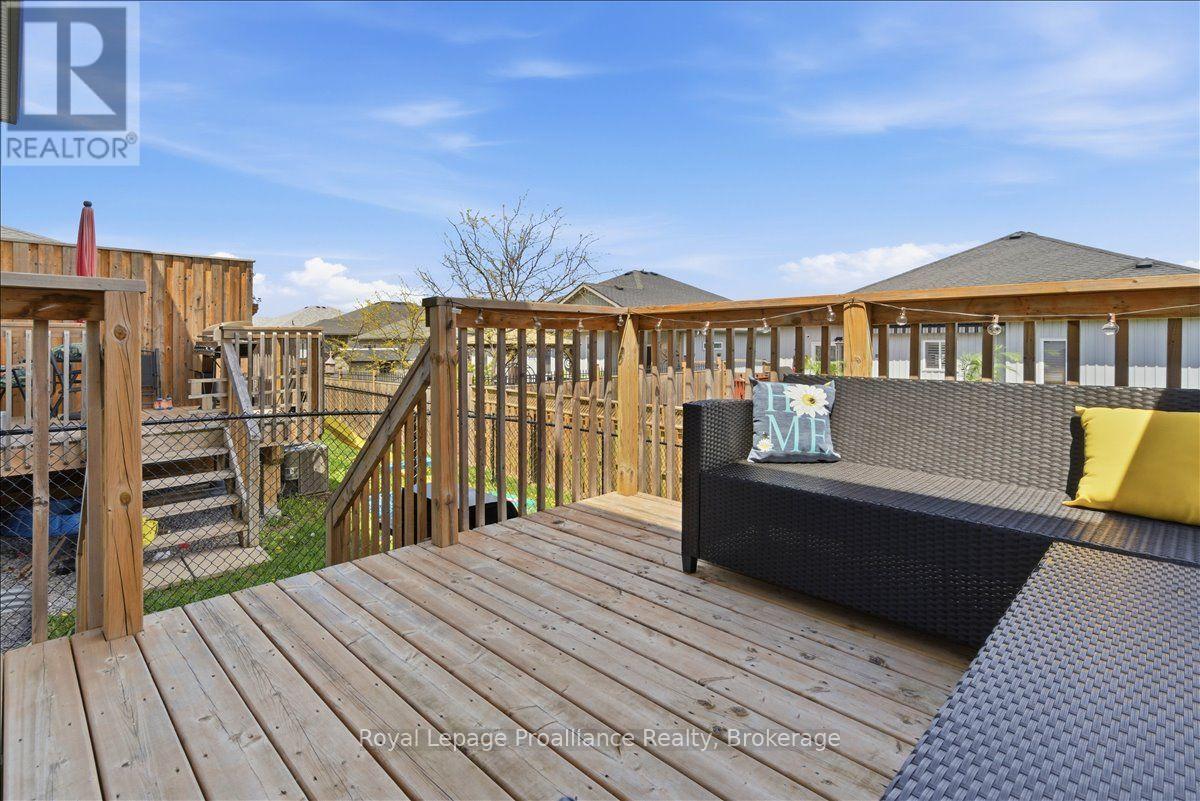 31 DEWAL PLACE - 50