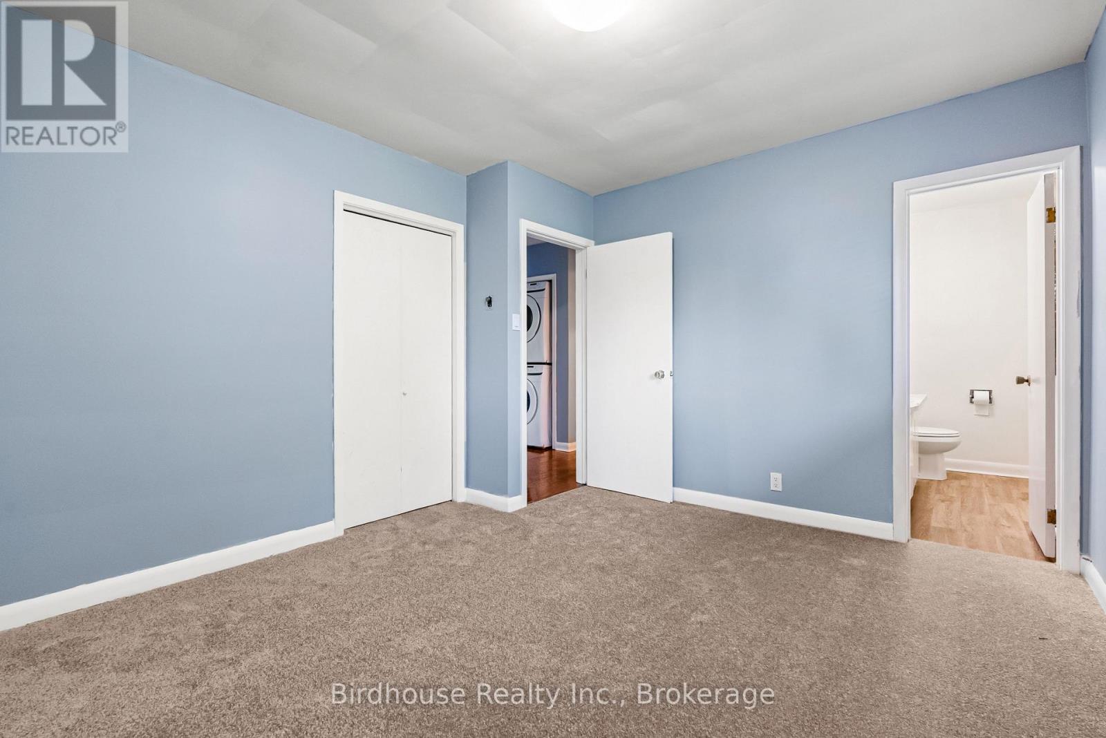 168 ADELAIDE STREET N - 22