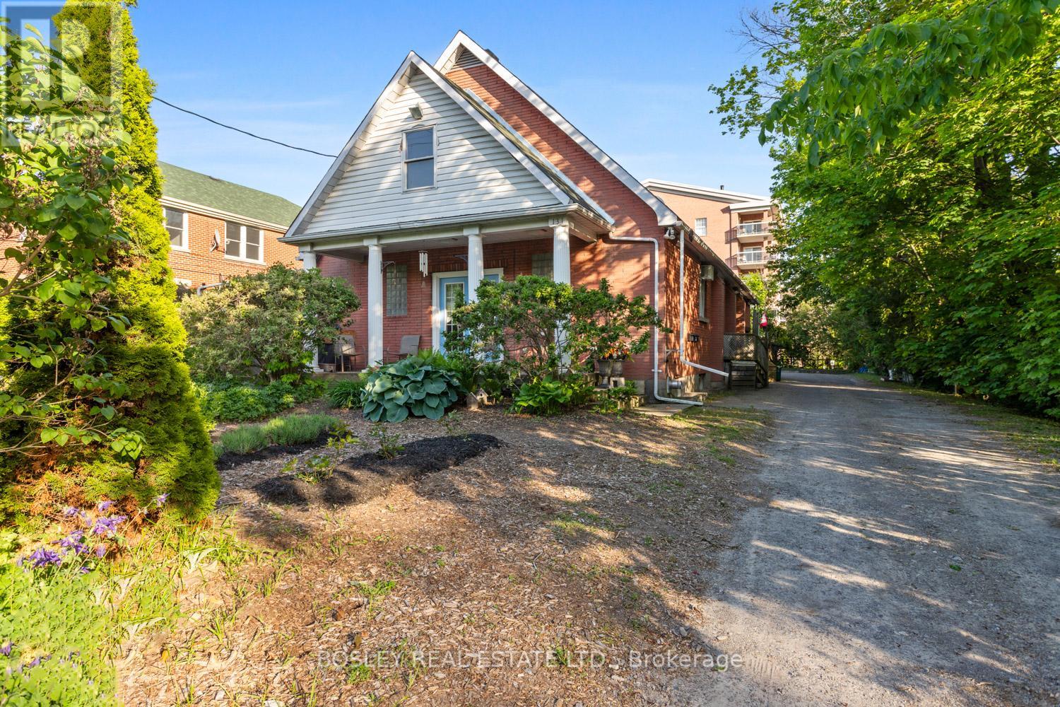 131 KING STREET E - 2