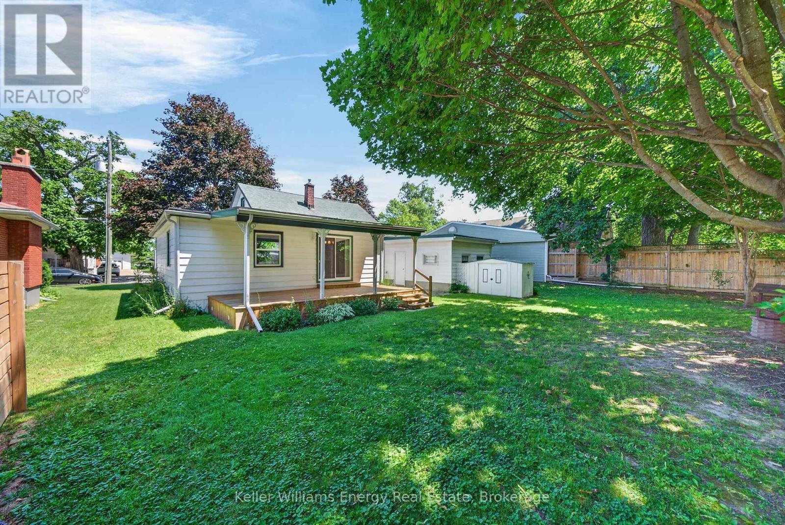7 MAPLE AVENUE - 11