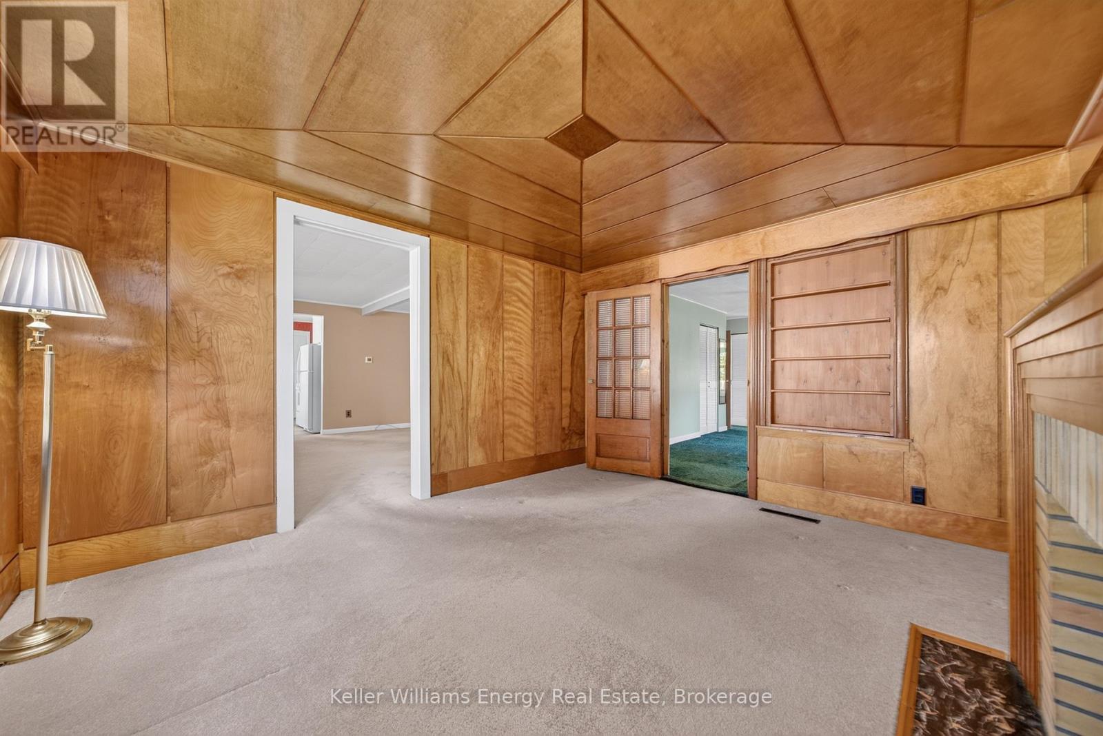 7 MAPLE AVENUE - 25