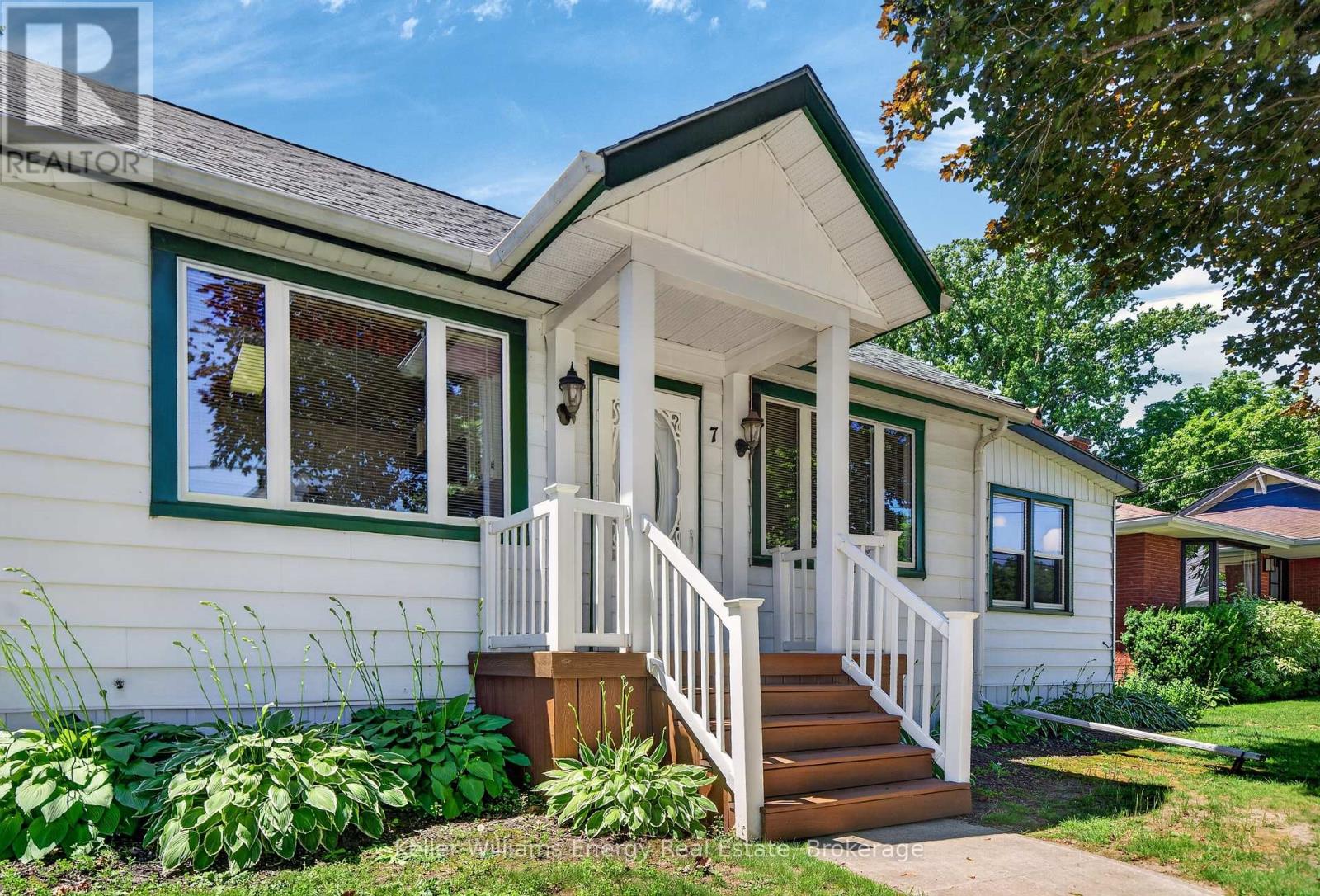 7 MAPLE AVENUE - 8