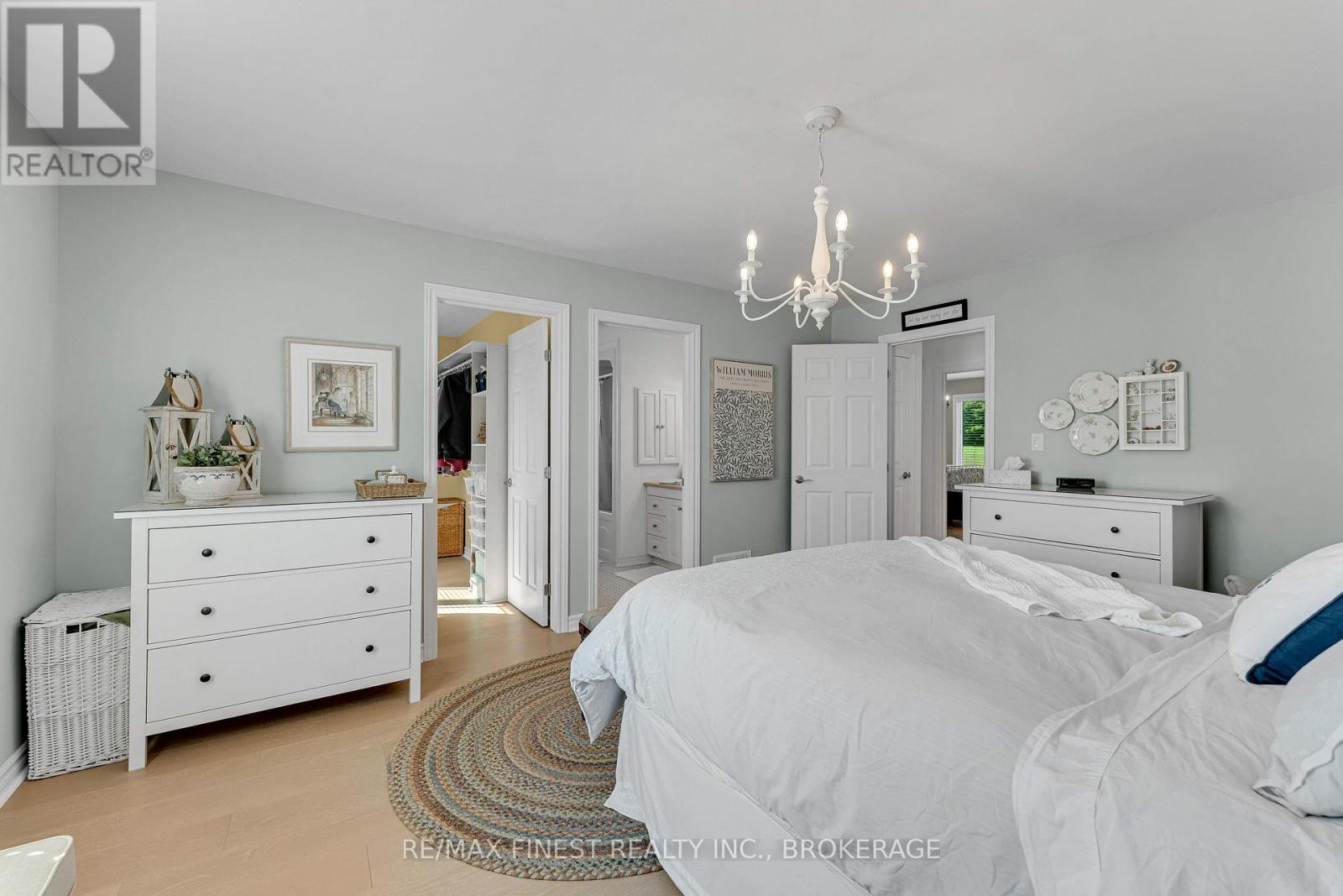59 HORACE DRIVE - 24