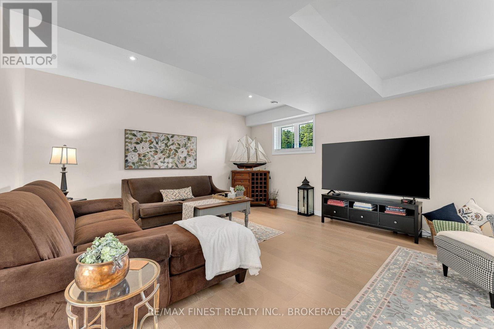 59 HORACE DRIVE - 31