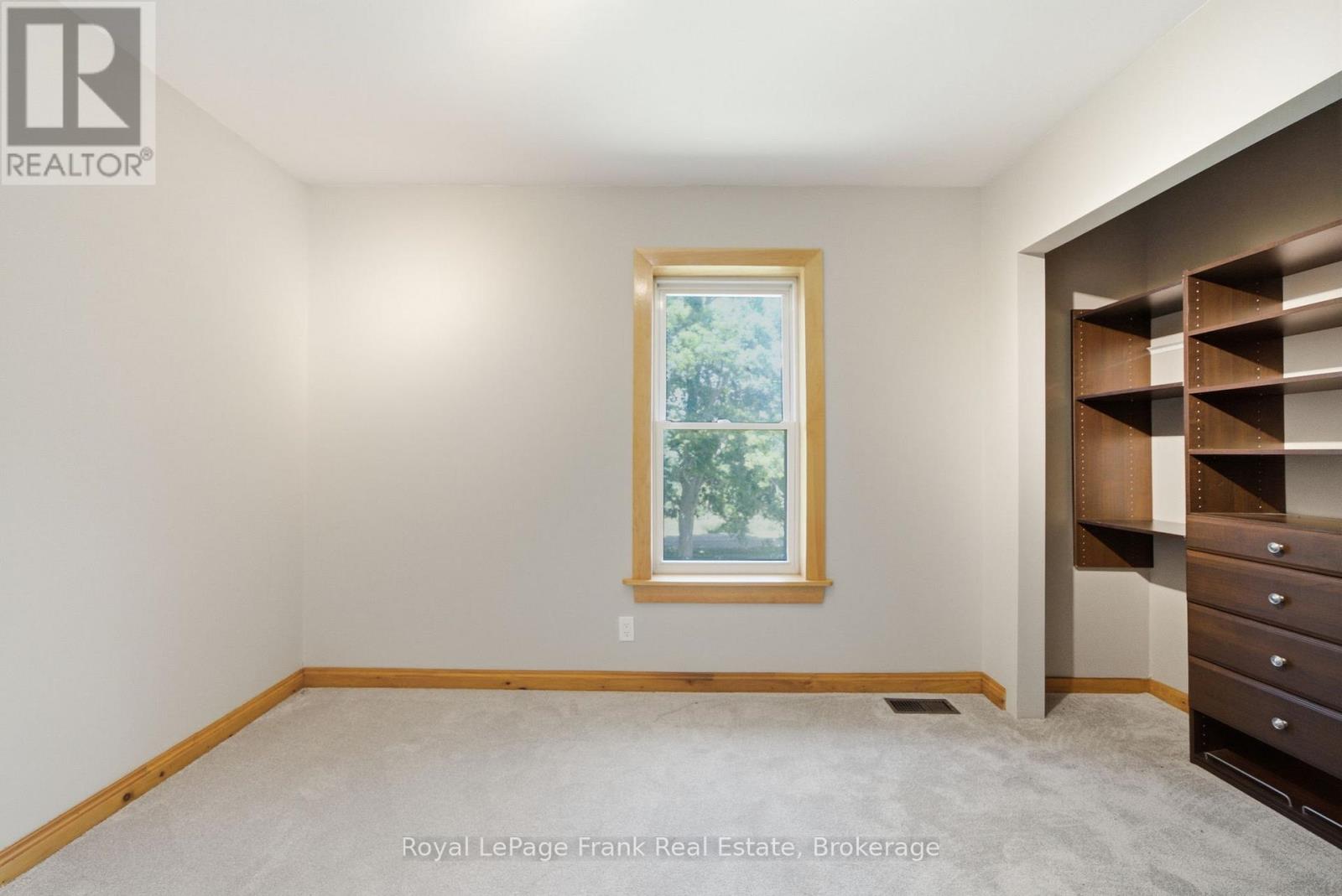 220 LINDEN VALLEY ROAD - 19