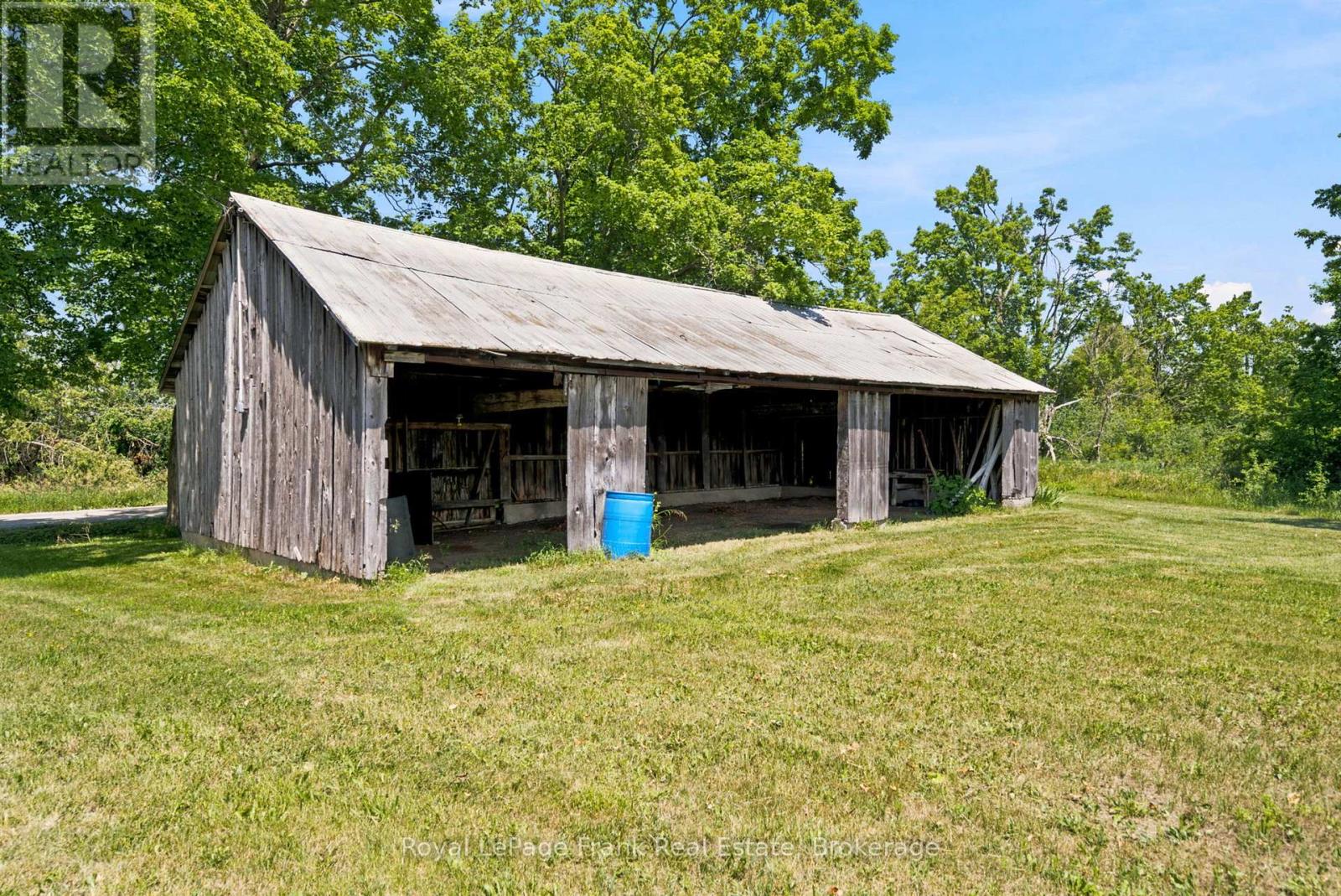 220 LINDEN VALLEY ROAD - 29