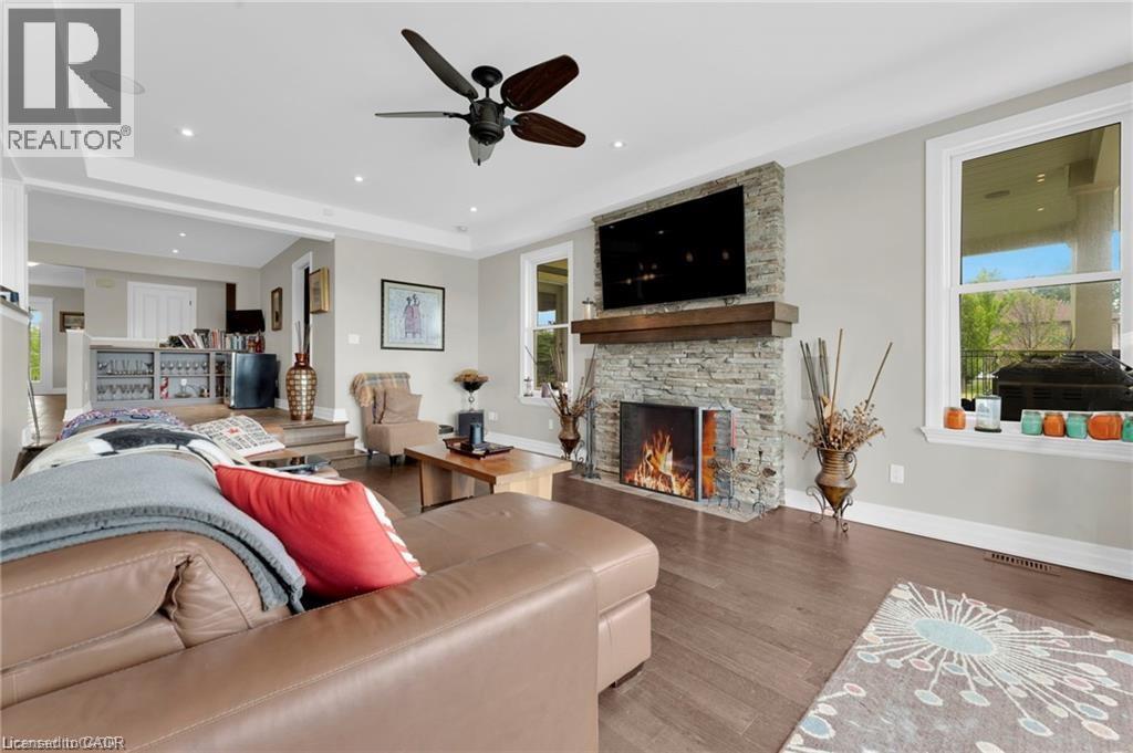 915 QUEENSTON Road - 24