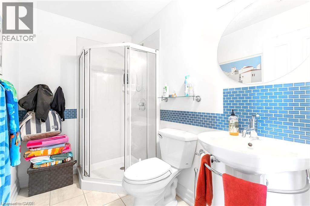 915 QUEENSTON Road - 25