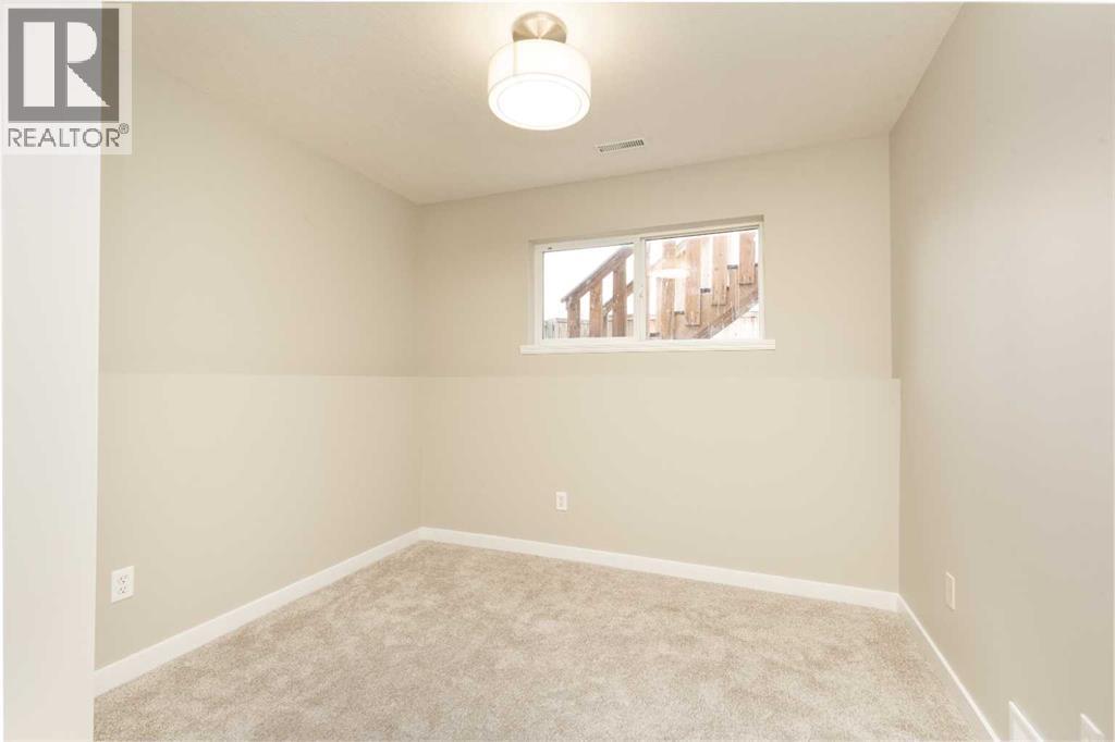 158 Jerry Potts Boulevard W - 14