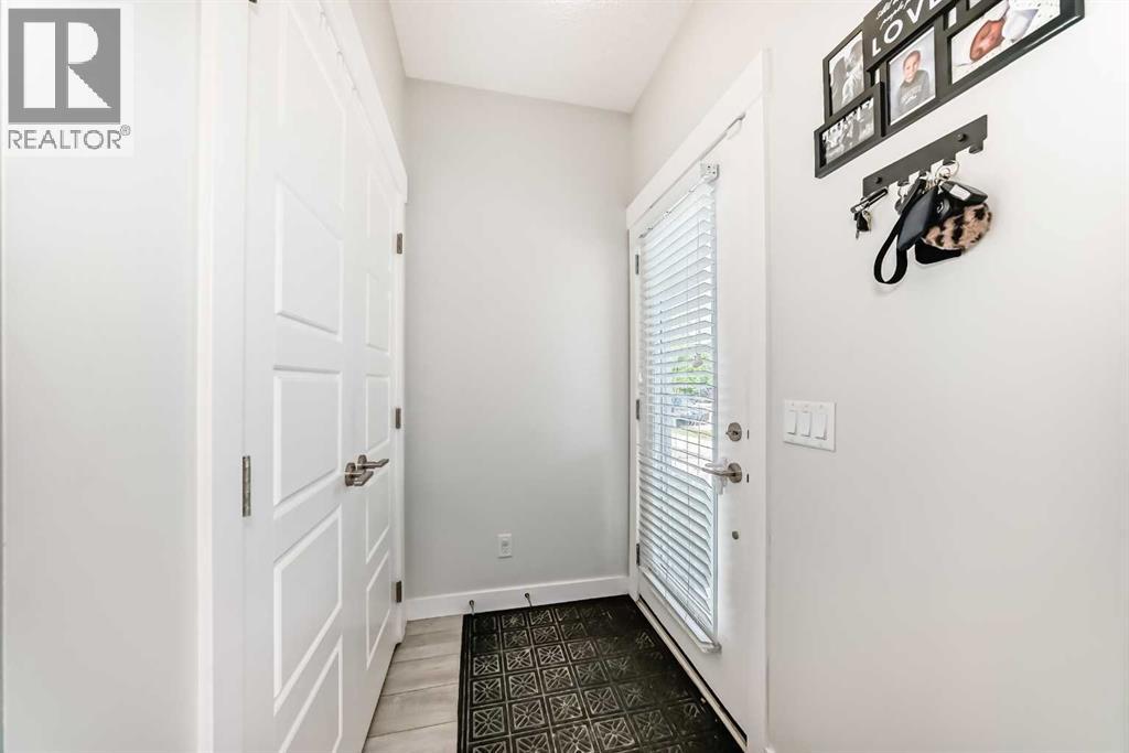 107 Lucas Boulevard NW - 5