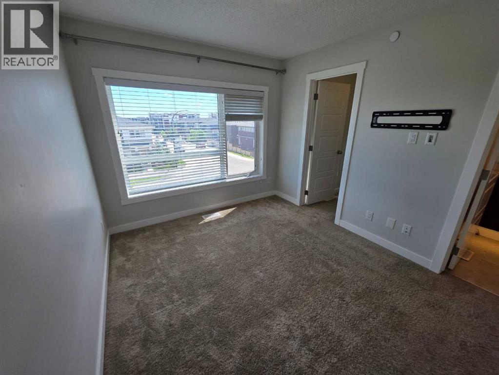 107 Lucas Boulevard NW - 15
