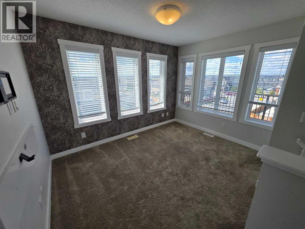 107 Lucas Boulevard NW - 26