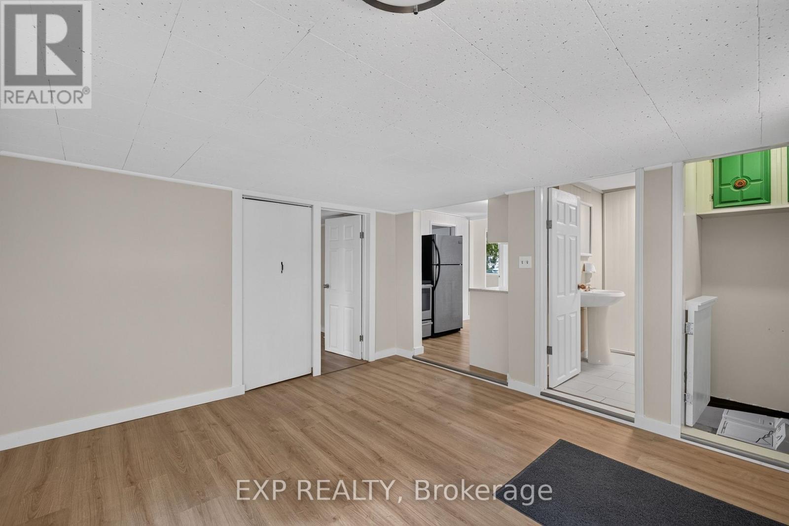 146 WHITING STREET - 16