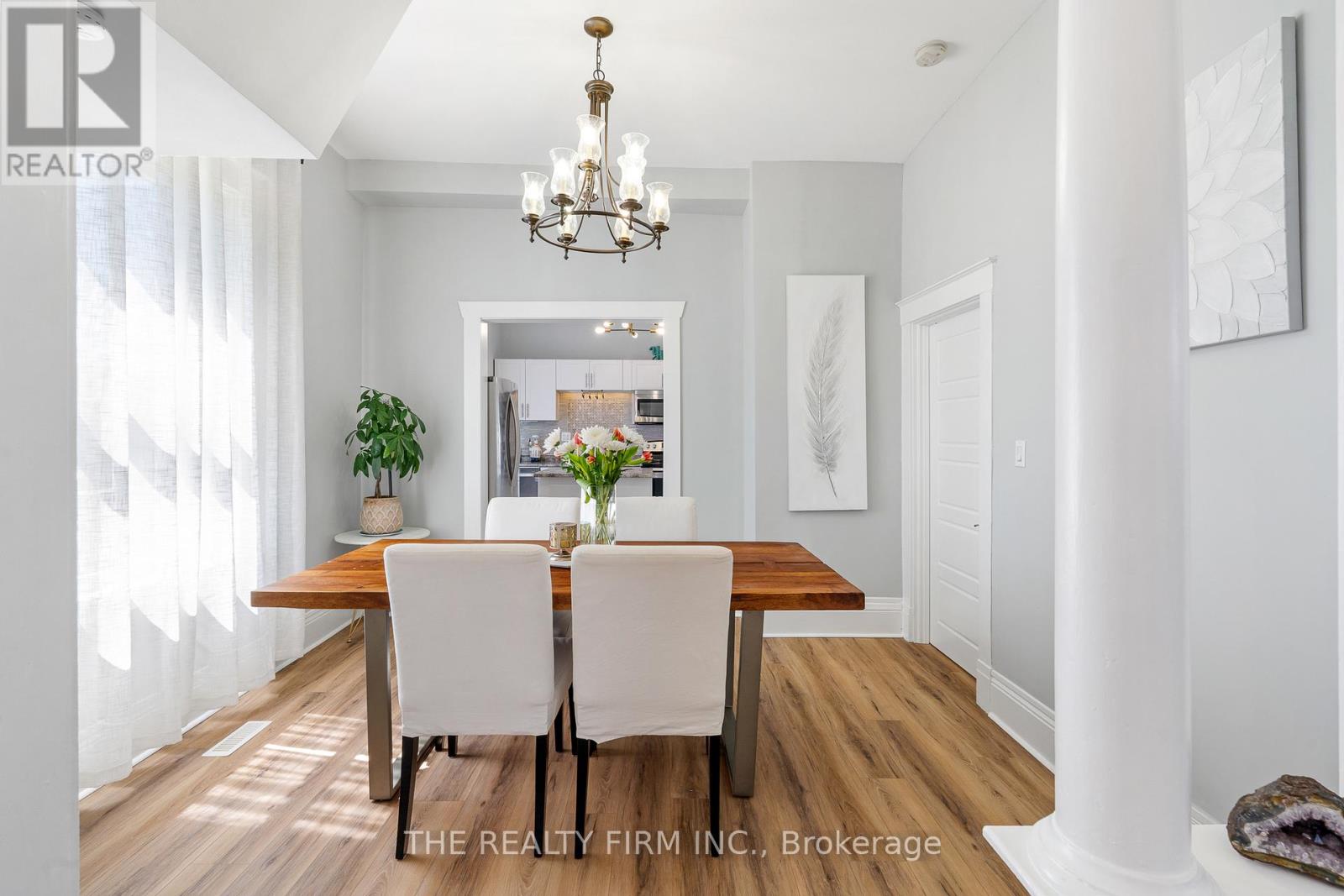 31 FIFTH AVENUE - 6