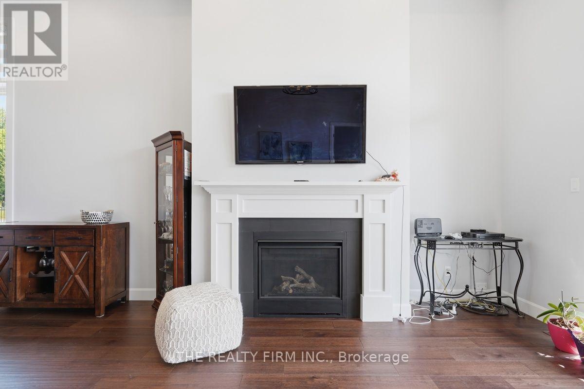 #1 6990 CLAYTON WALK - Image 20