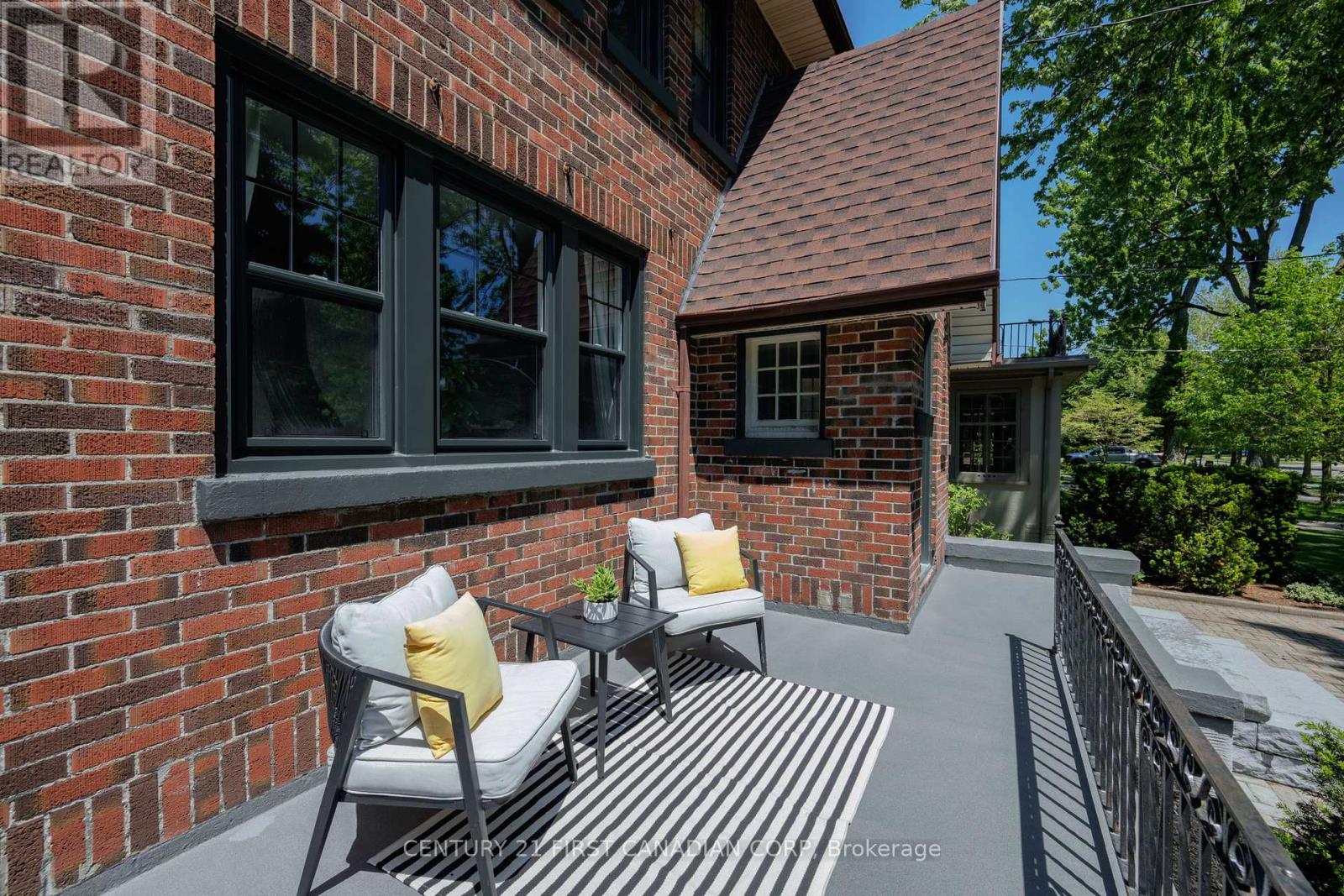 398 VICTORIA STREET - Image 6