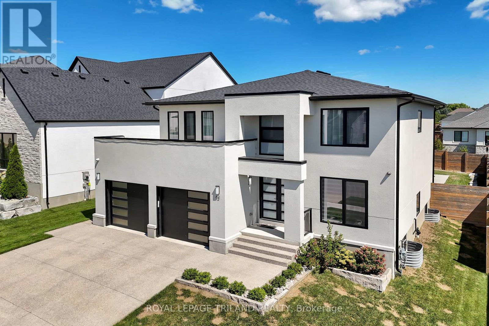 62 CRESTVIEW DRIVE - 1