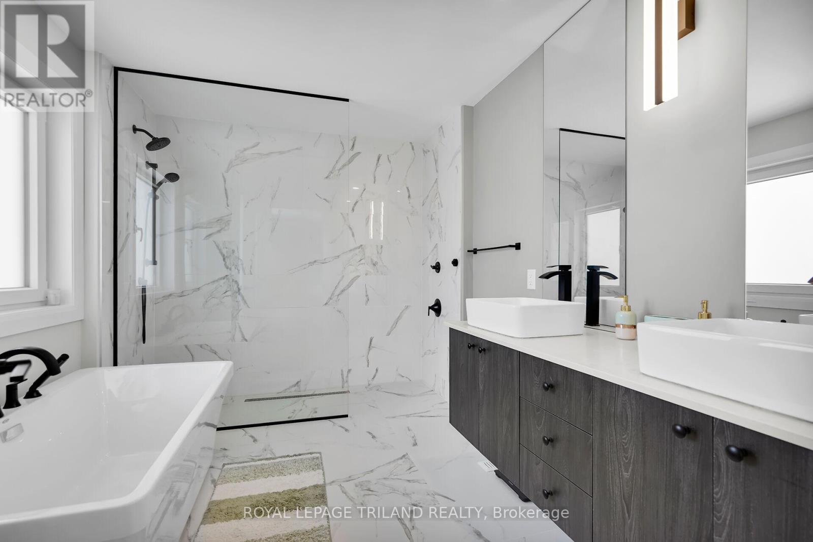62 CRESTVIEW DRIVE - 22