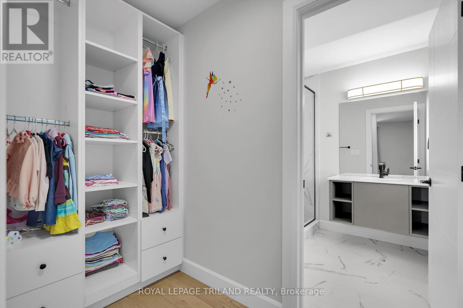 62 CRESTVIEW DRIVE - 24