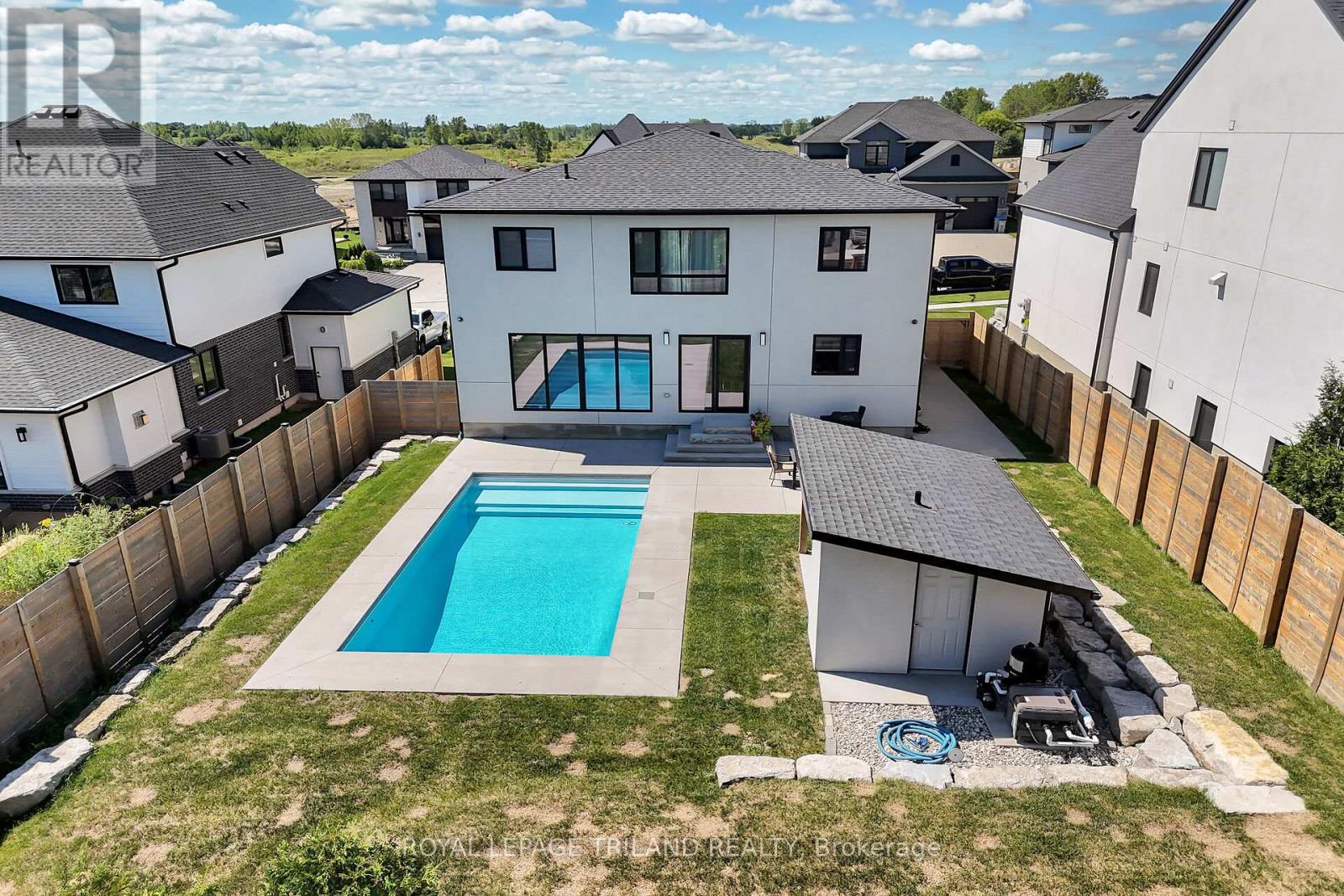 62 CRESTVIEW DRIVE - 36