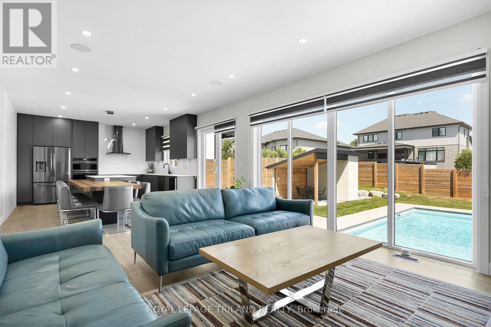 62 CRESTVIEW DRIVE - 7