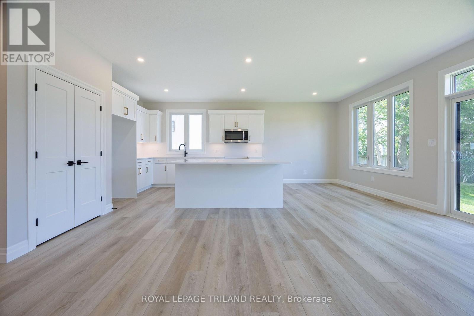 189 CATHERINE STREET - 10