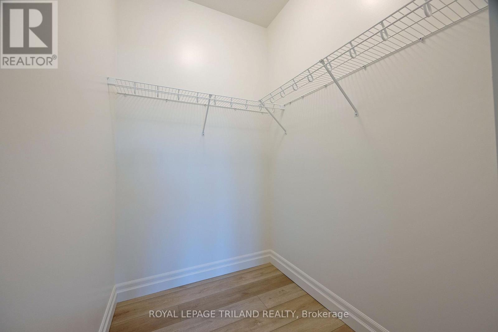 189 CATHERINE STREET - 21