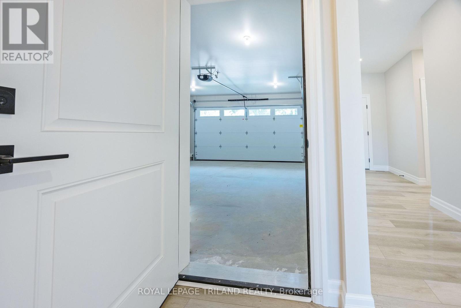 189 CATHERINE STREET - 34