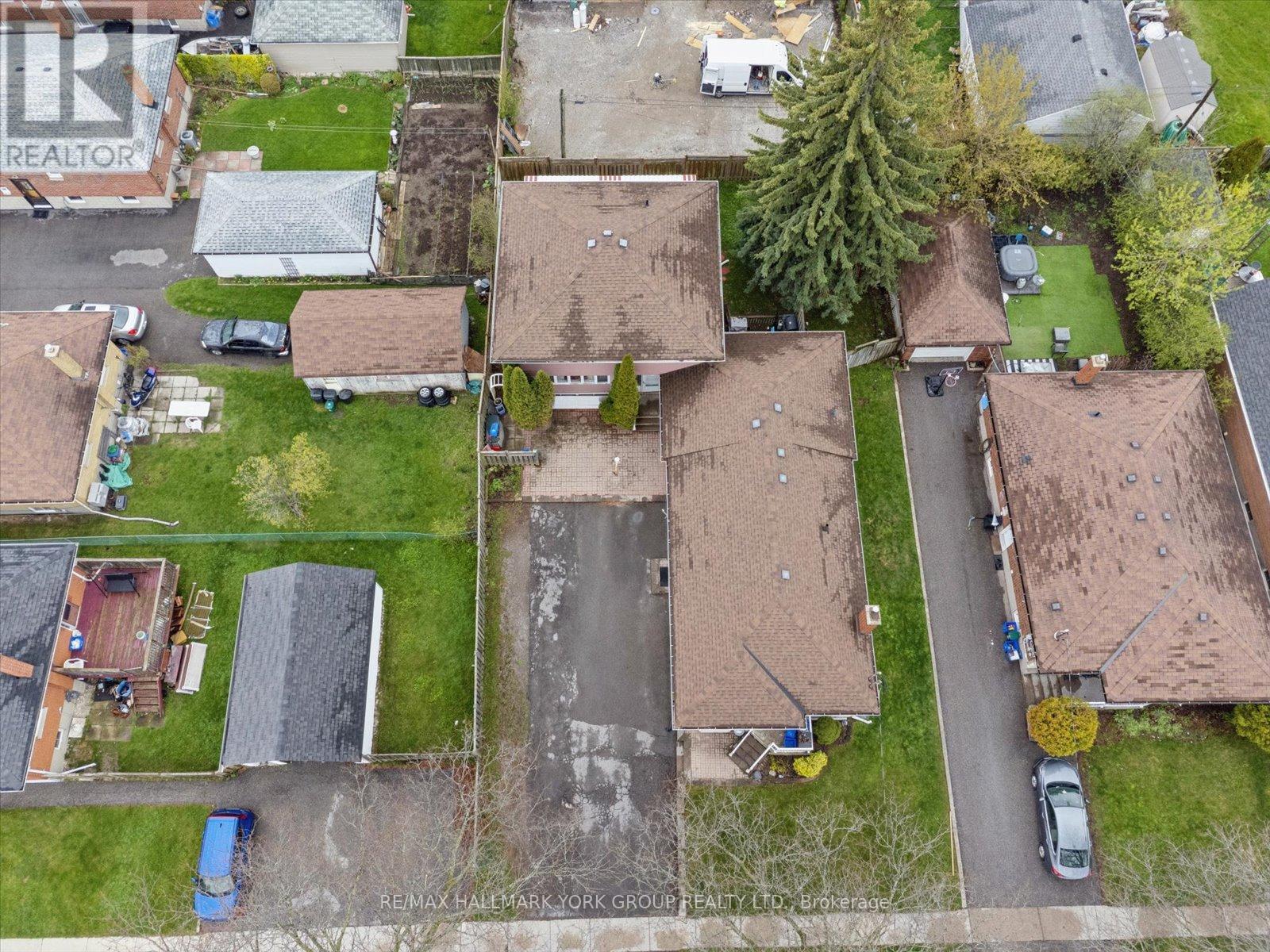 226 CROMWELL AVENUE - 15