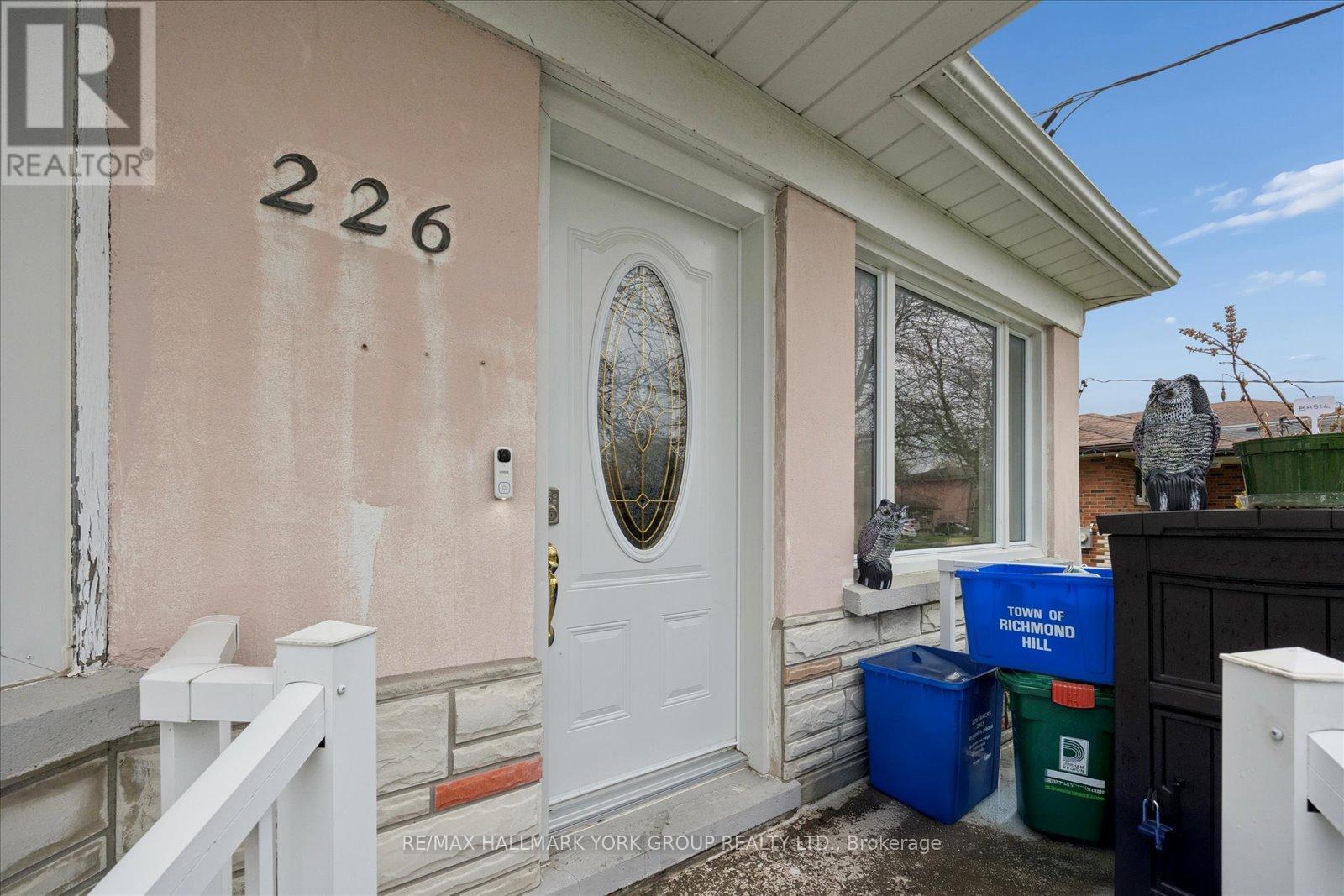 226 CROMWELL AVENUE - 6