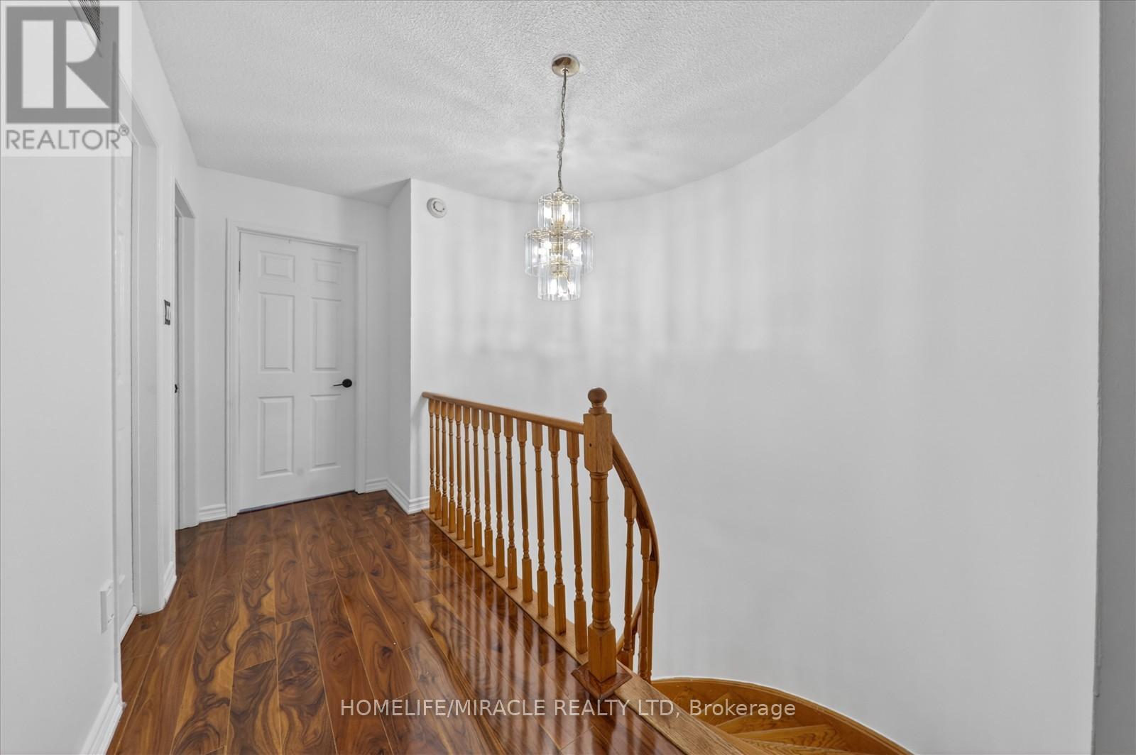 88 REED DRIVE - 10
