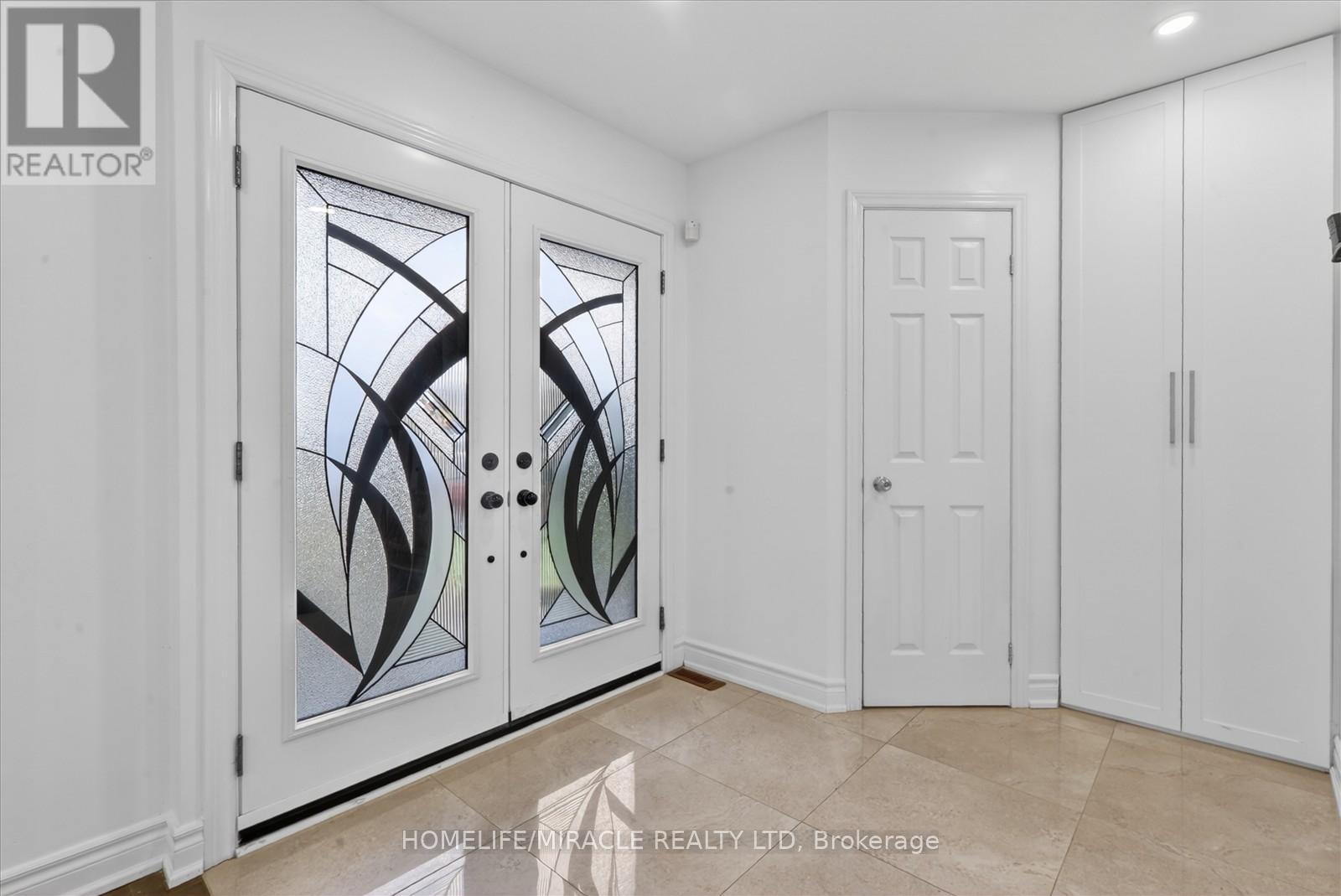 88 REED DRIVE - 24