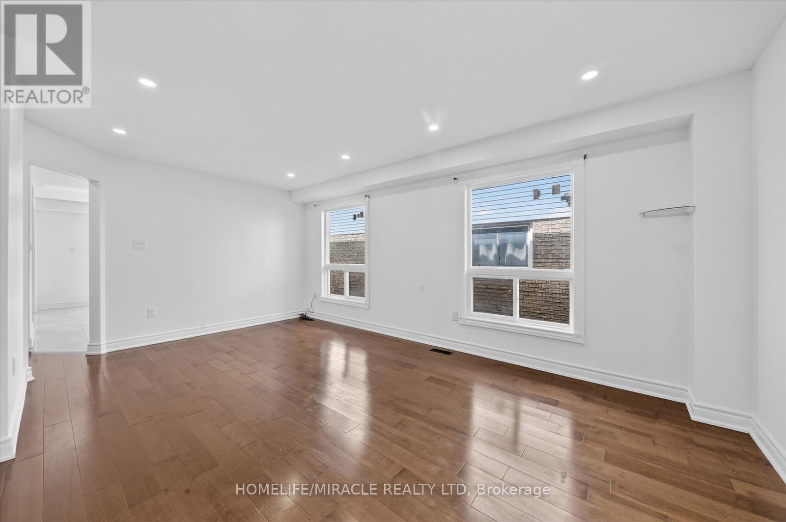 88 REED DRIVE - 25