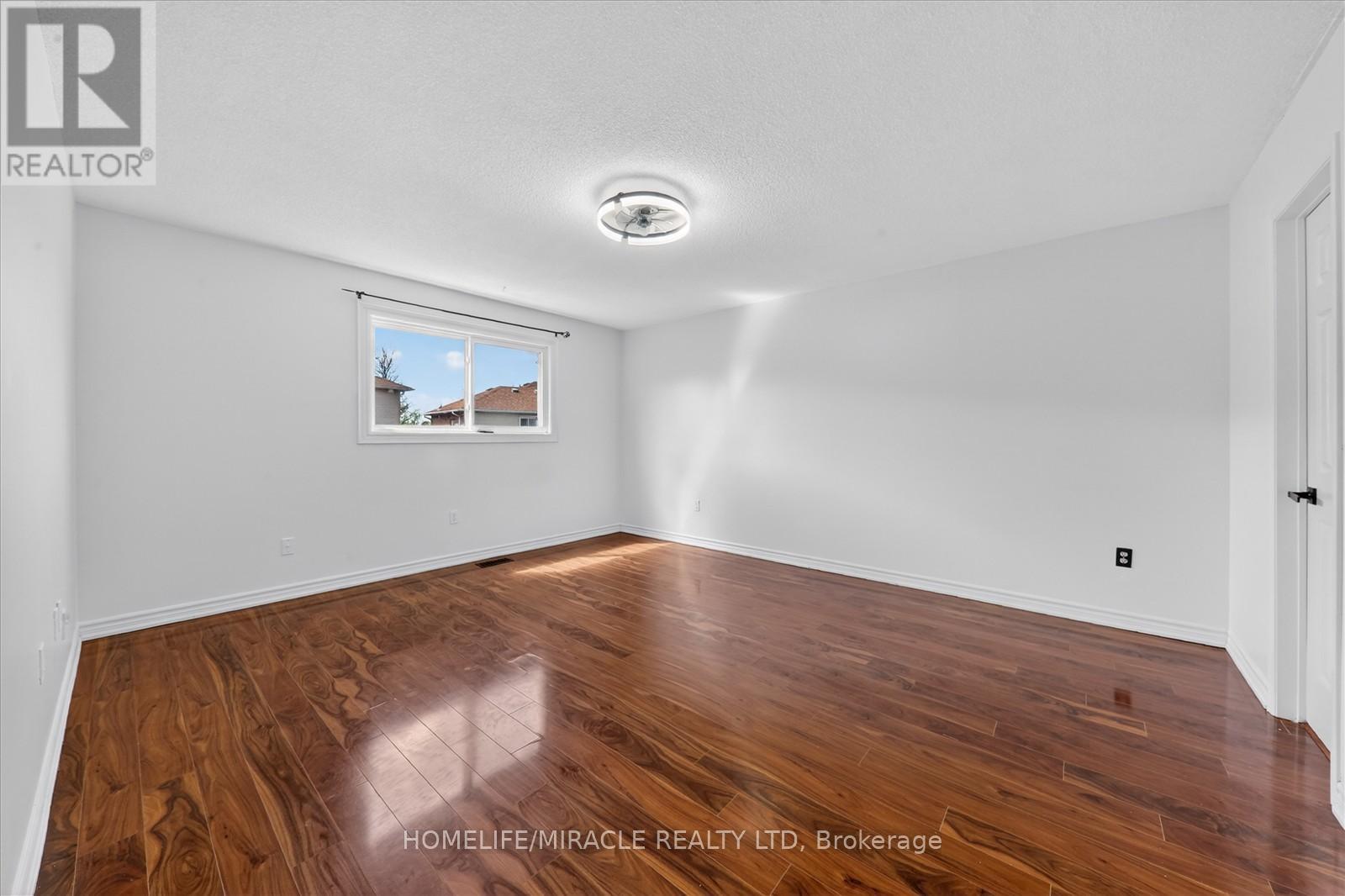 88 REED DRIVE - 38
