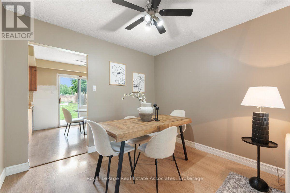 19 HARRISON COURT - 11