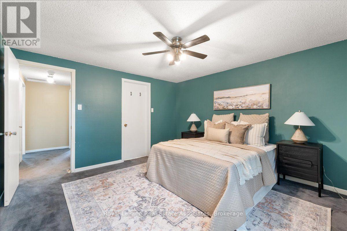19 HARRISON COURT - 23