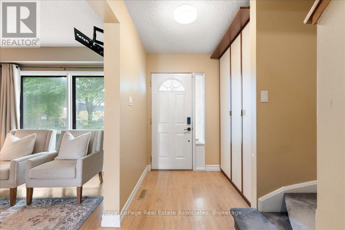 19 HARRISON COURT - 3