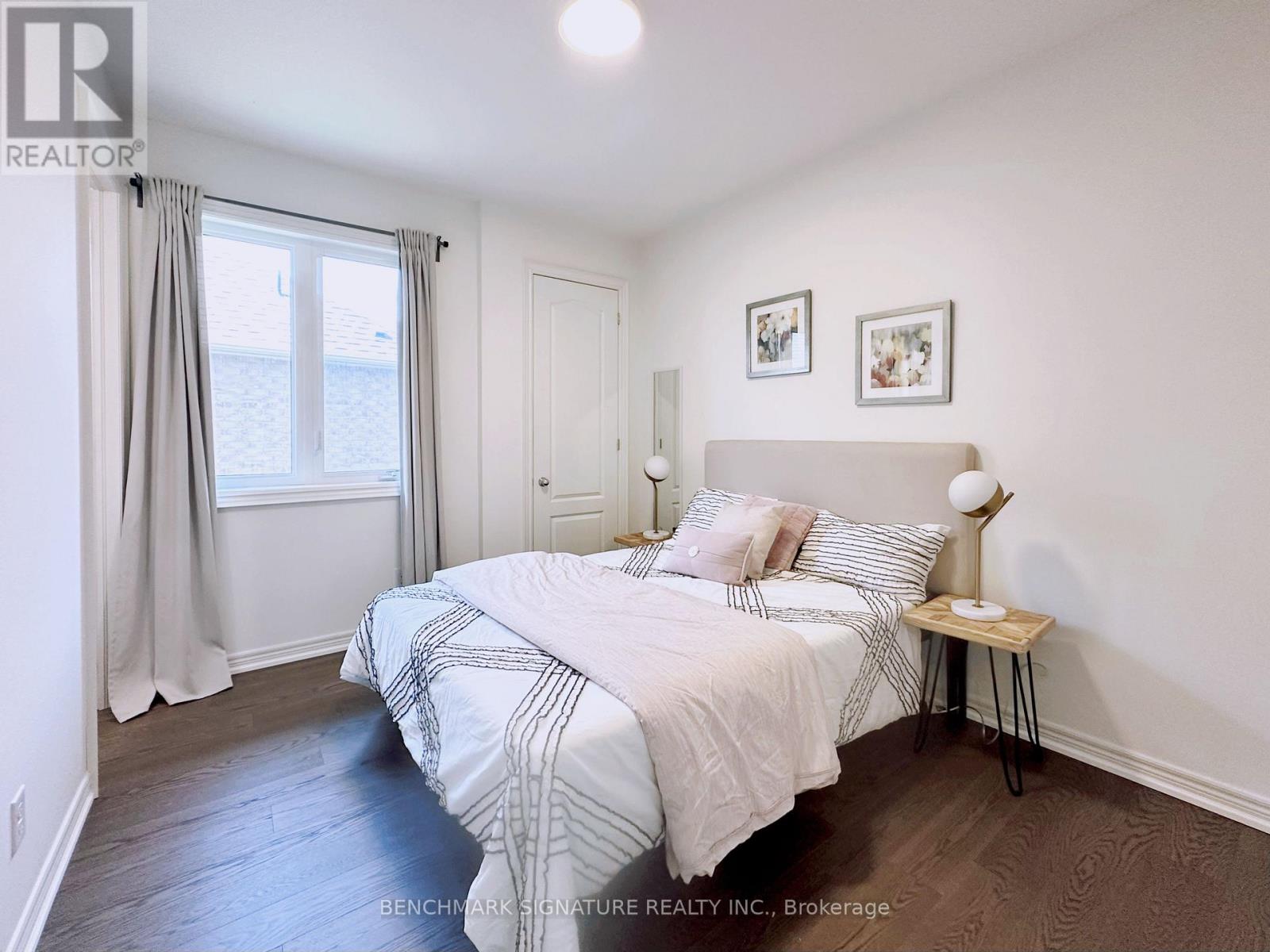 2481 BANDSMAN CRESCENT - 20