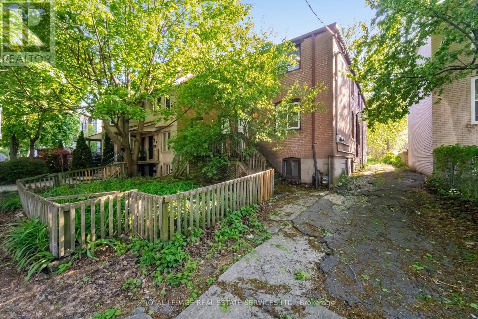 76-78 LEWIS STREET - 1